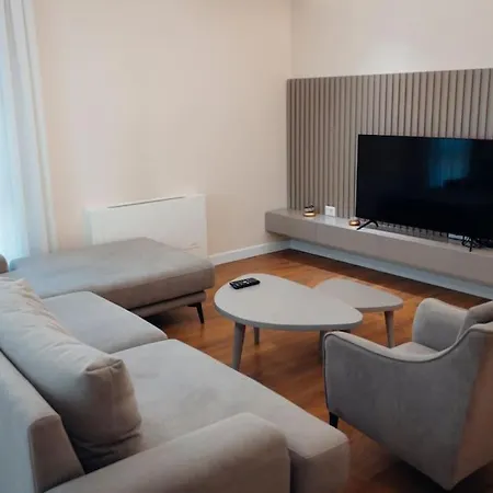 The Perfect In Tirana! Apartman
